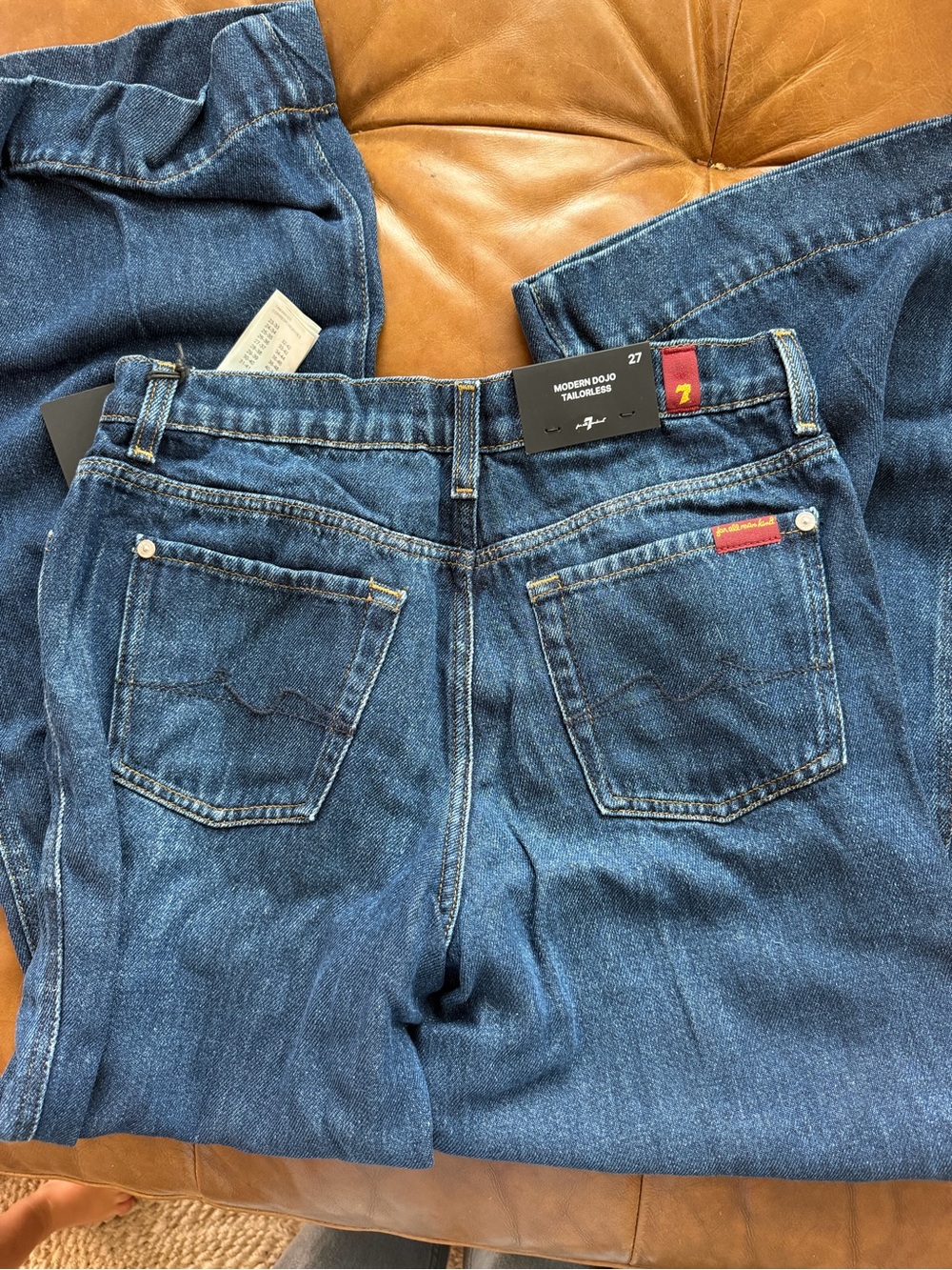 7 For All Mankind Dark Modern Dojo Tailorless Wide-Leg Jeans - Picture 6 of 6
